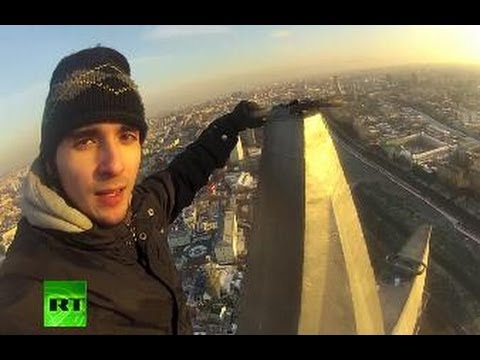 Nerves of Steel: Daredevil climber conquers Stalin Skyscrapers